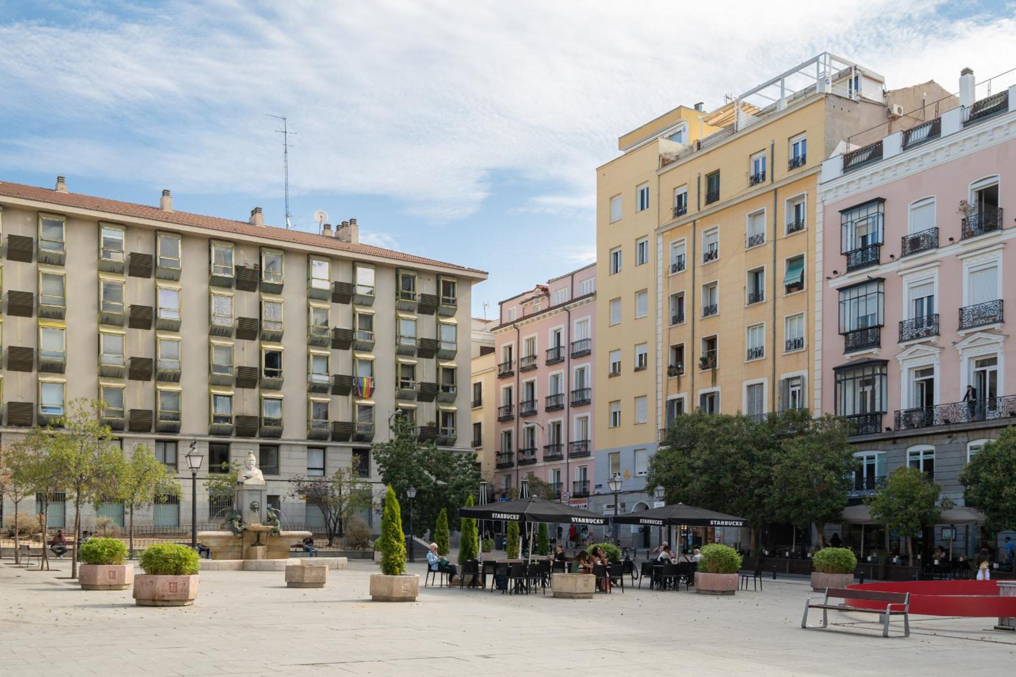 Apartamento Reformado En La Gran Via Alquiler Temporal 马德里 外观 照片